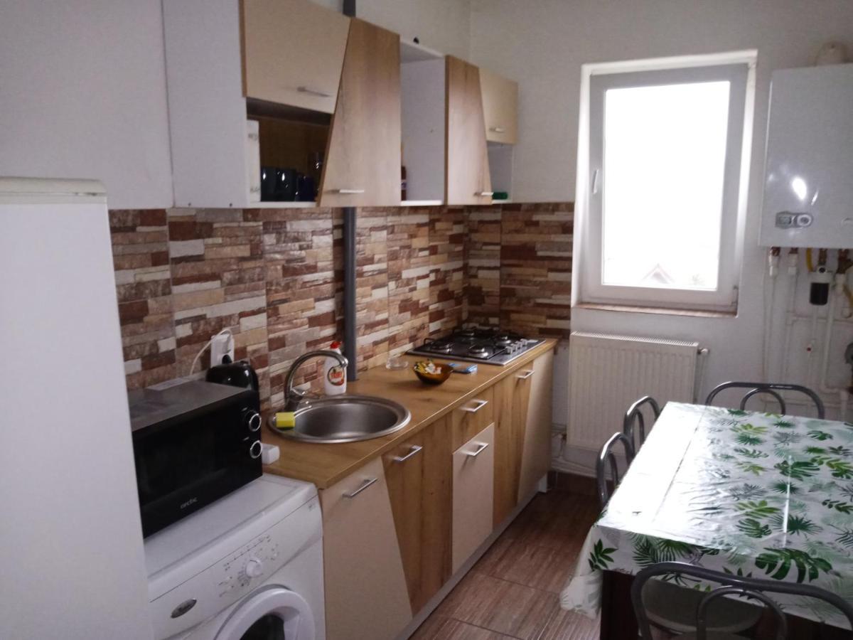 Varipatti House Слатина Екстериор снимка