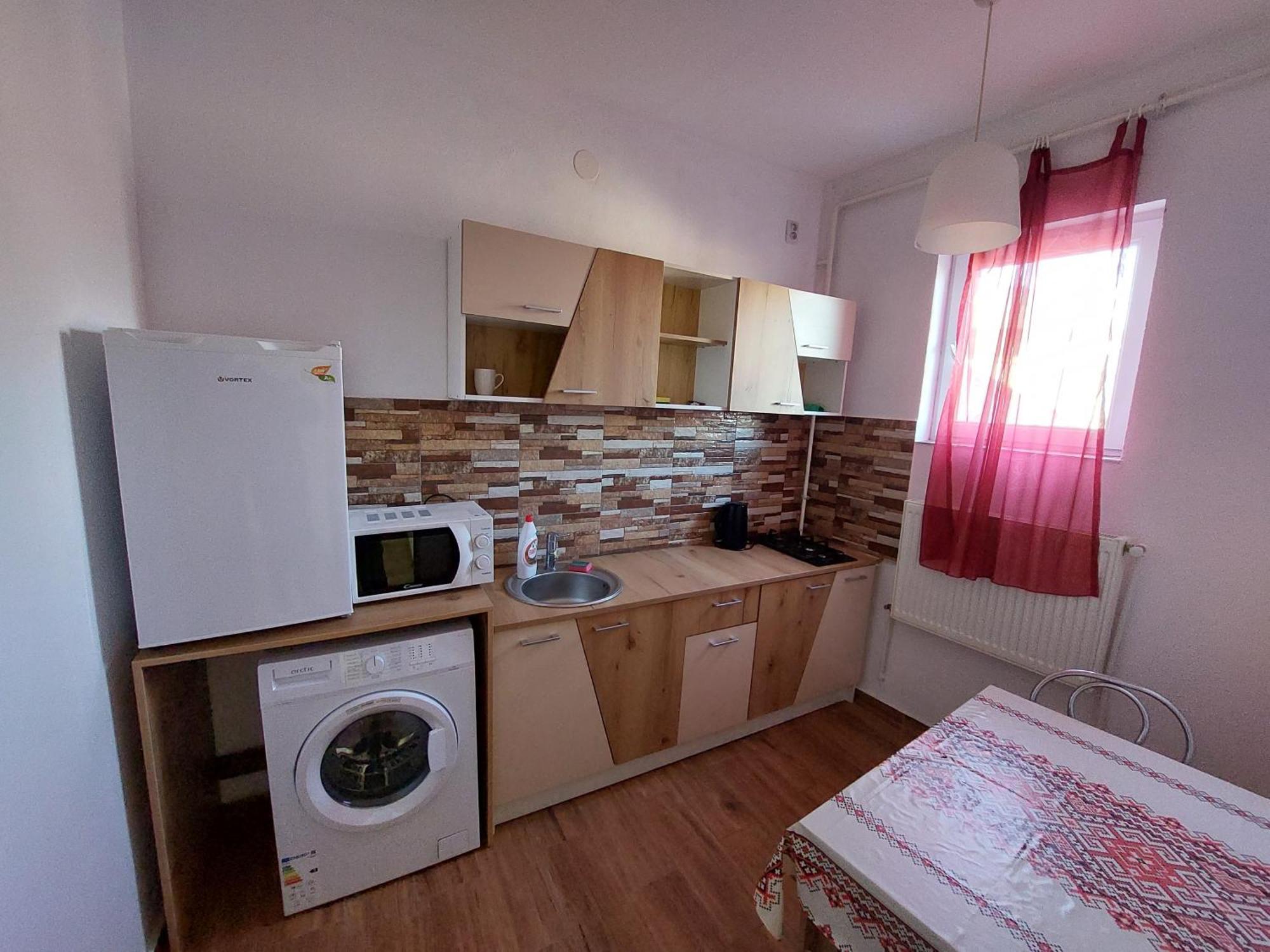 Varipatti House Слатина Екстериор снимка