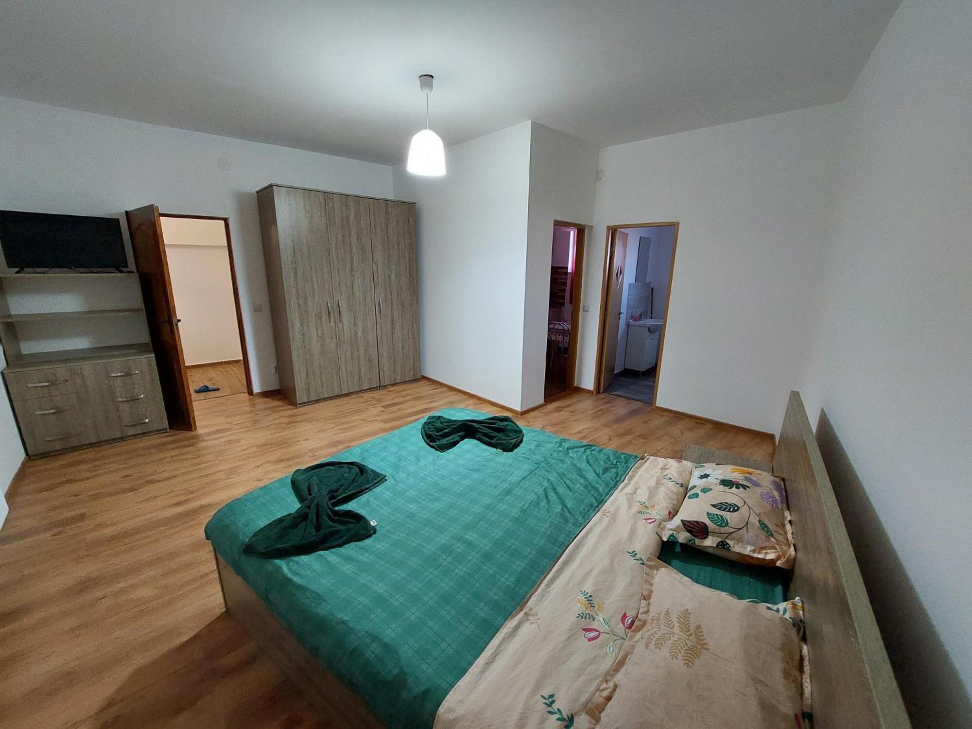 Varipatti House Слатина Екстериор снимка