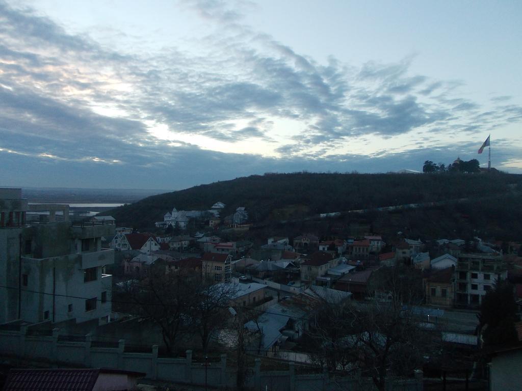 Varipatti House Слатина Стая снимка