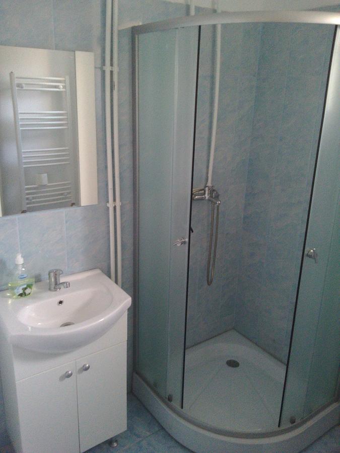 Varipatti House Слатина Екстериор снимка