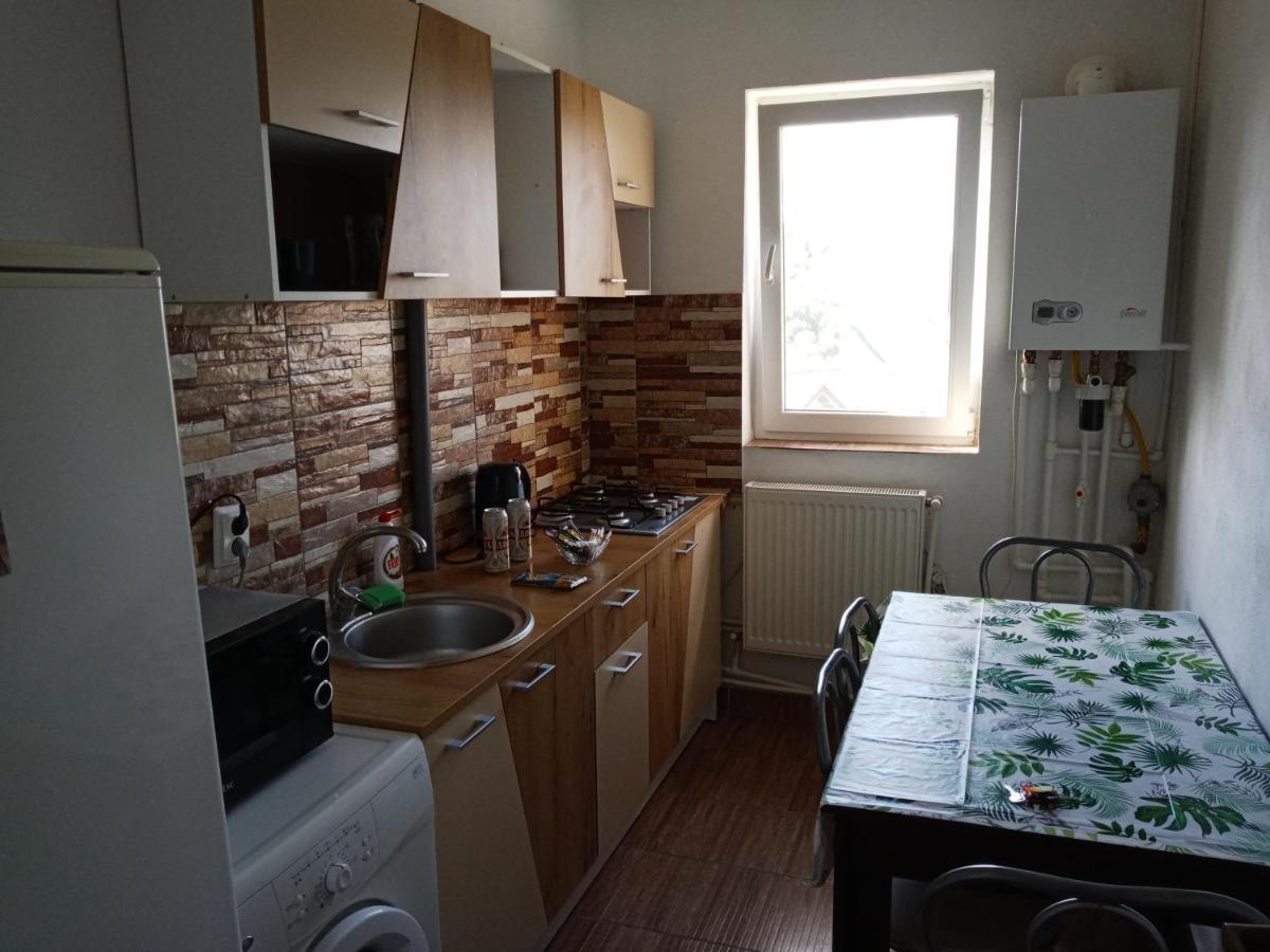 Varipatti House Слатина Екстериор снимка